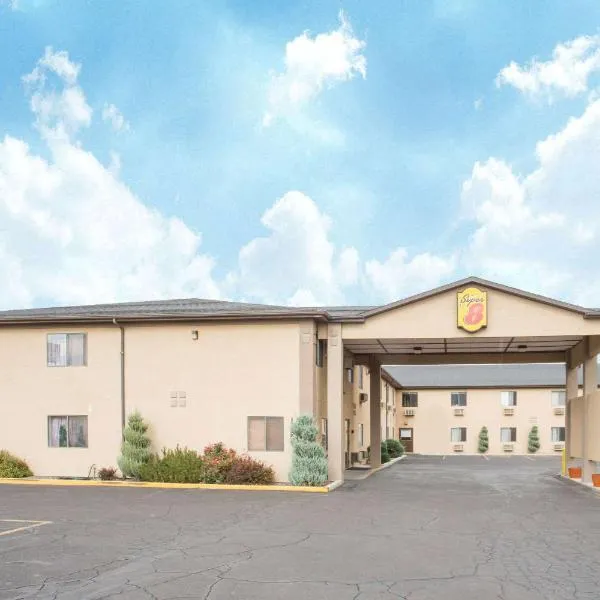 Super 8 by Wyndham Elko, hotel v destinaci Elko