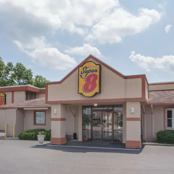 Super 8 by Wyndham Carlisle North, khách sạn ở Carlisle