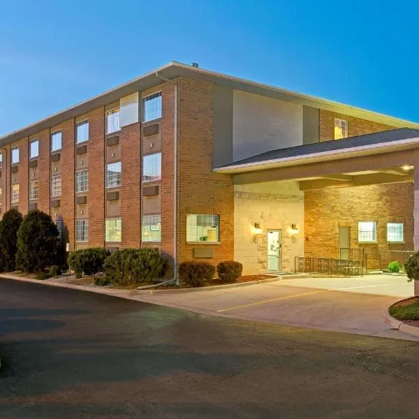 Super 8 by Wyndham Gurnee, hotel in Gurnee