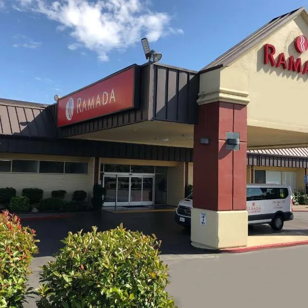 Ramada by Wyndham Sacramento, hotell i North Highlands