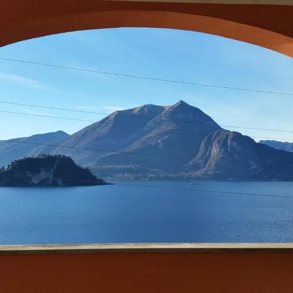 New Apartment Lake View 11, hotel v destinácii Varenna