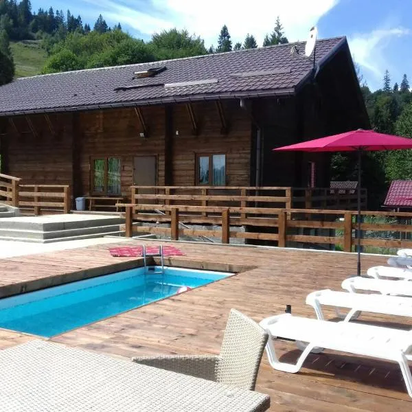 Cottage Kurshevel, hotel v destinaci Slavske