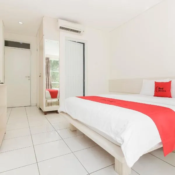 RedDoorz near Pancoran, hotel di Jakarta