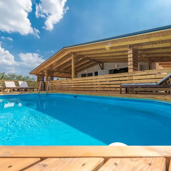 Villa Yvana, ξενοδοχείο σε Pakoštane