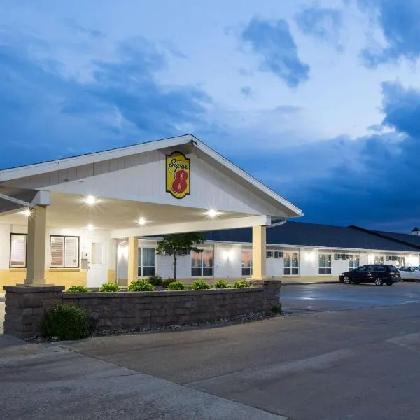 Super 8 by Wyndham Williams, hotel v destinaci Williams