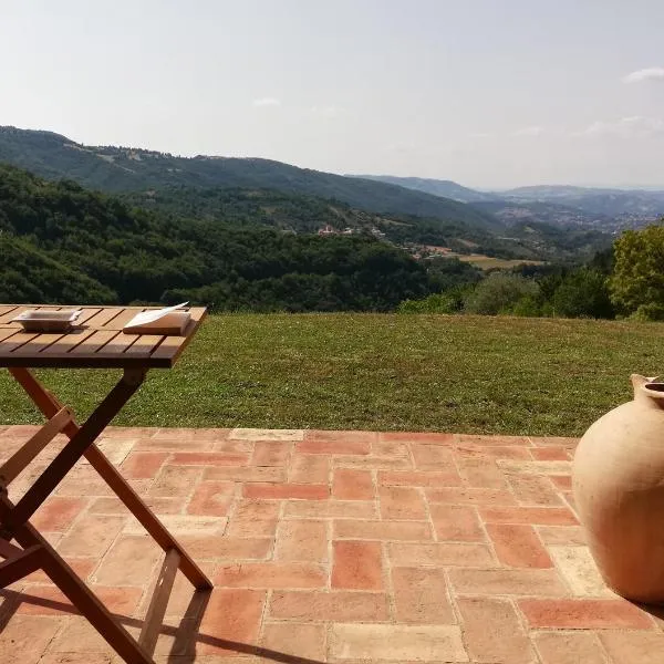 Alba dei Due Soli B&B, hotel v destinaci Nocera Umbra