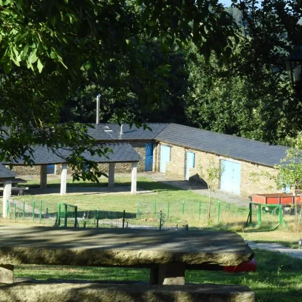 O Albergue, hotel in Villameá