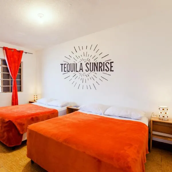 Tequila Sunrise Hostel, hotel en Guatemala
