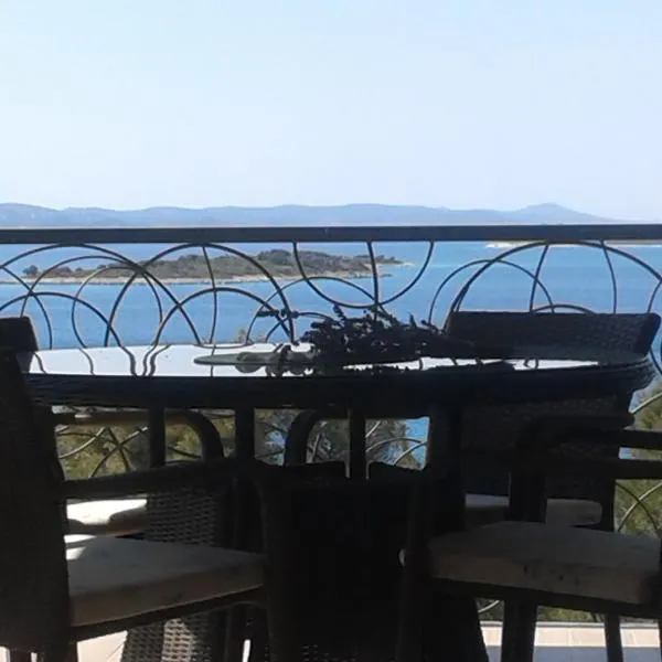 Oleandra Apartments, hotel in Drage