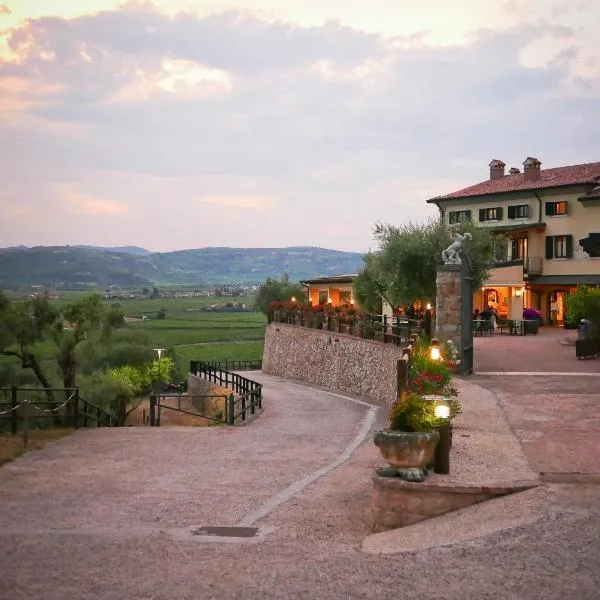 Sporting Hotel San Felice, hotel Illasiban