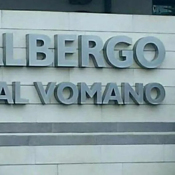 Albergo Ristorante Val Vomano, hotel em Castellalto