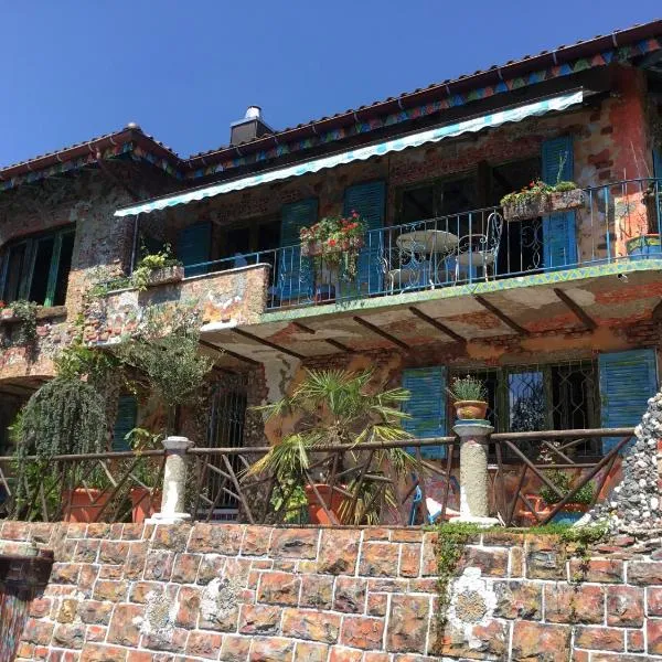 Casa toscana、トゥーンのホテル