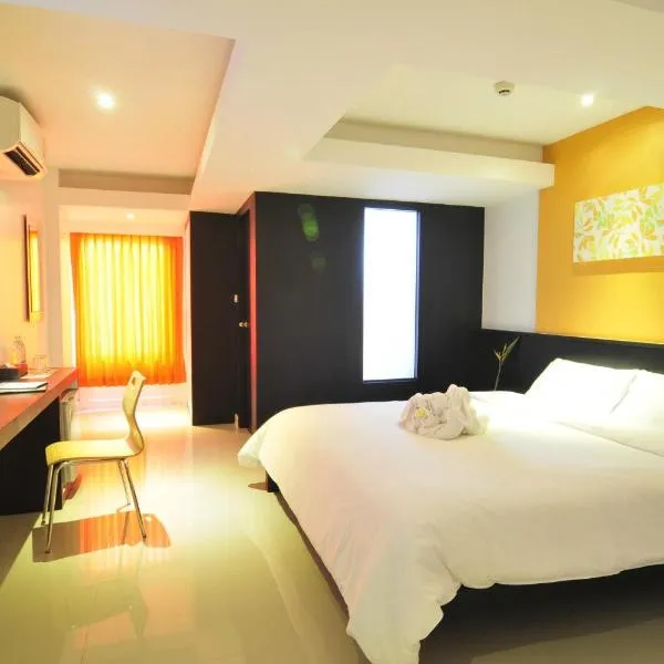 At 24 Boutique Hotel, hotel a Ban Pak Phun