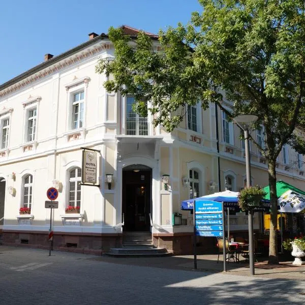 켈 암 라인에 위치한 호텔 Hotel Restaurant Schwert