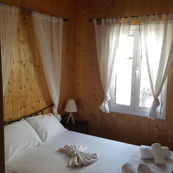 Luxury Loft Lefkas, hotel in Lefkada Town