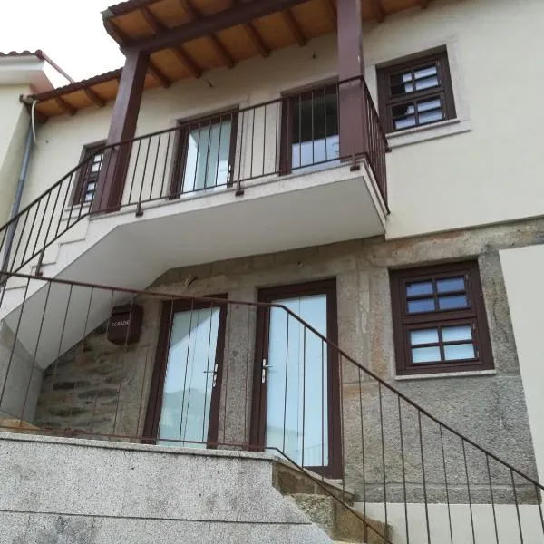 Casa Sr. Chico, hotel v destinaci Alvarenga
