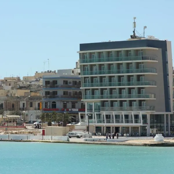 Water's Edge Hotel, hotel in Birżebbuġa