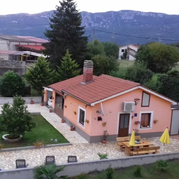 Holiday Home Izabela, hotel v destinácii Kršan