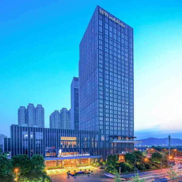 Wanda Vista Changsha – hotel w mieście Gushan