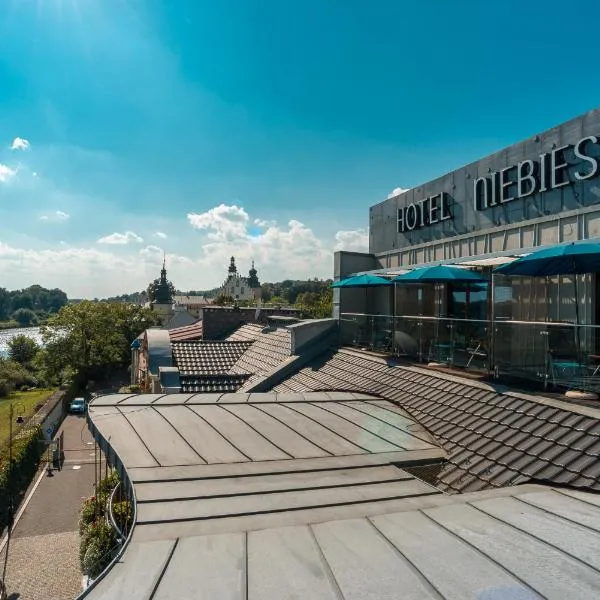 Niebieski Art Hotel & Spa, готель у Баліце