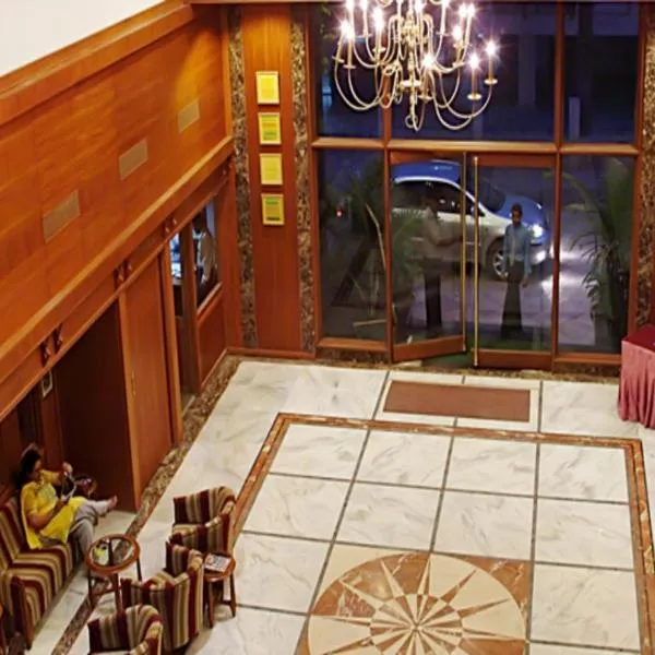 Comfort Inn President Near Ahmedabad Junction Station, Hotel in Ahmedabad