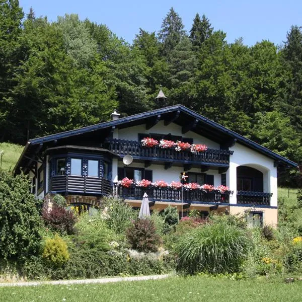 Gästehaus Marlies Keutschach am See, готель у місті Койчах-ам-Зе