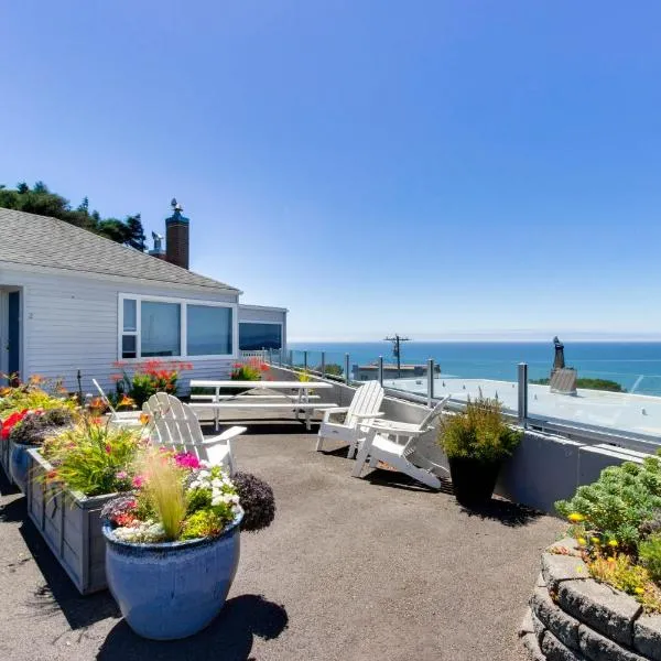 Cozy Ocean-View Condo Near Beach & Coastal Events, hotel a Lincoln City