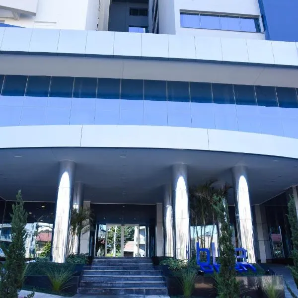 Blue Open Hotel, hotell i Erechim