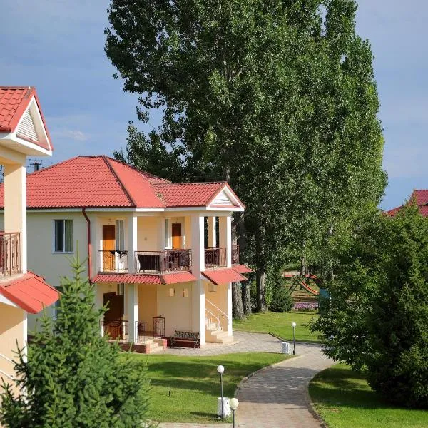 Talisman Village Hotel, hotel di Bosteri