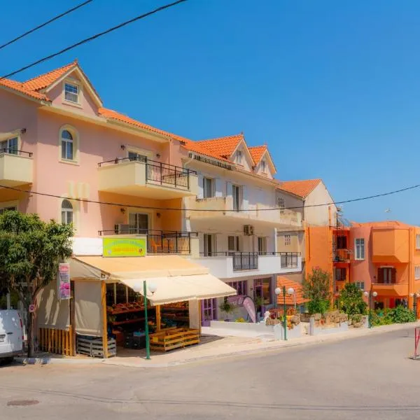 포로스에 위치한 호텔 Valsamis Villa Apartments