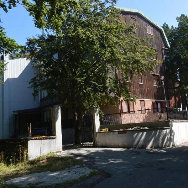 La casa nel bosco, hotel v destinácii Camigliatello Silano