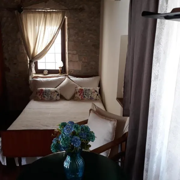 Koutouloufari Cosy Cretan Cottage, hotel v destinaci Hersonissos