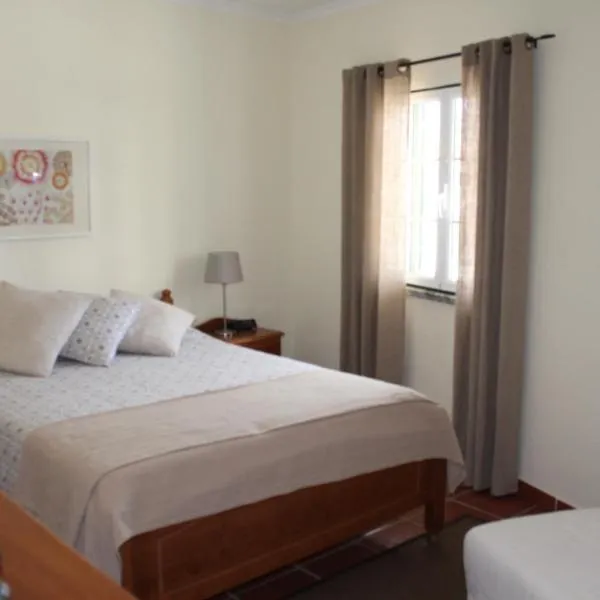 Apartamento de São João, hotel en Praia da Areia Branca