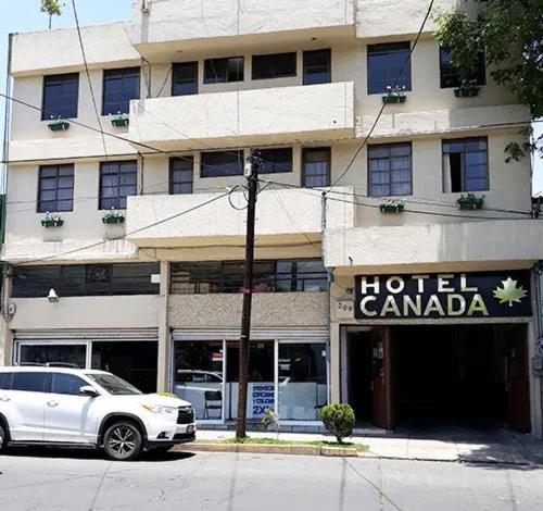 Hotel Canadá、トルーカのホテル