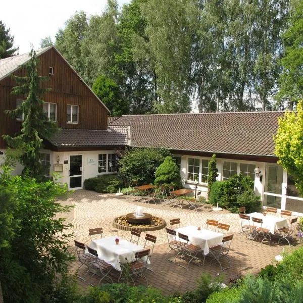 Land-gut-Hotel Zur Lochmühle, hotel in Penig