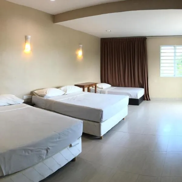 Pantai GuestHouse, hotel in Kuantan