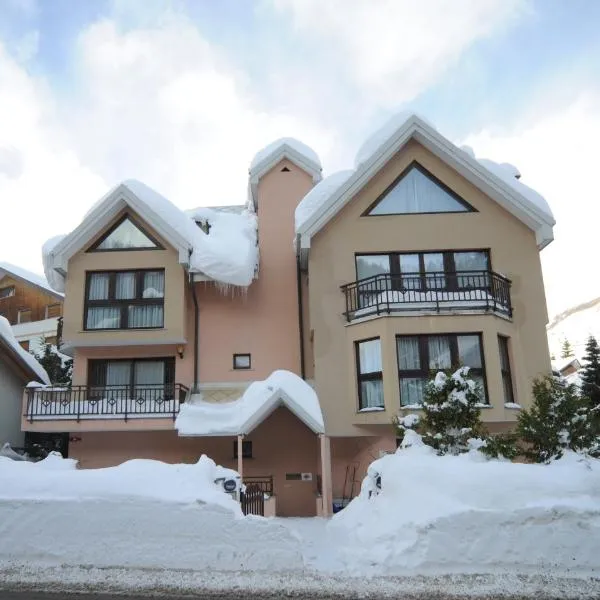Residence Villa Frejus, hotel v destinaci Bardonecchia