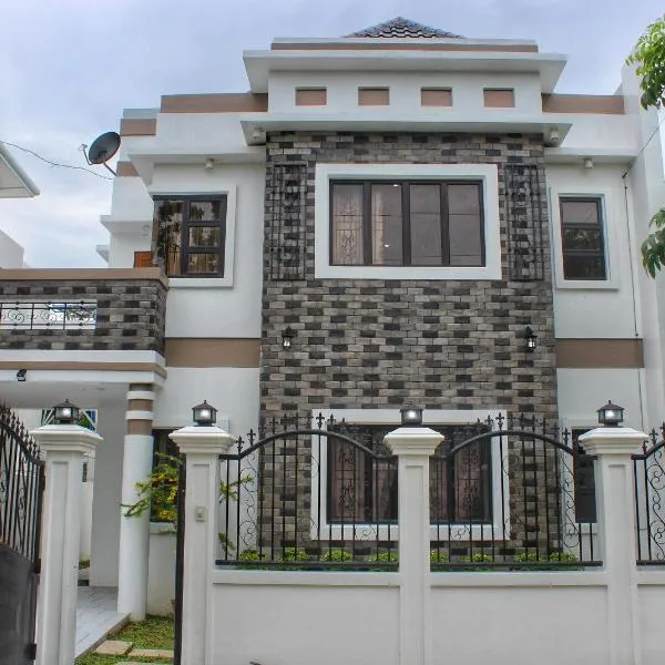 Ailesbury Holiday Home-Iloilo, hotel v destinaci Iloilo City