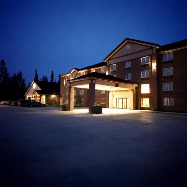 Woodlands Inn & Suites, hotel v destinaci Fort Nelson