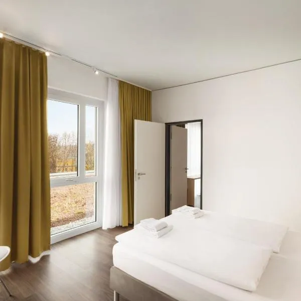 Super 8 by Wyndham Munich City North，慕尼黑的飯店