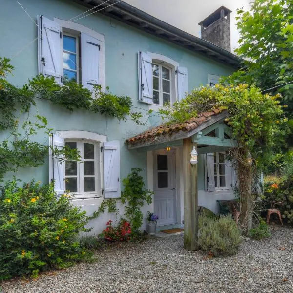 Maison de la riviere, hotel in Autevielle-Saint-Martin-Bideren