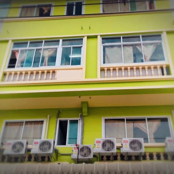 Natcha Place Rangsit Donmuang, hotel in Ban Talat Rangsit