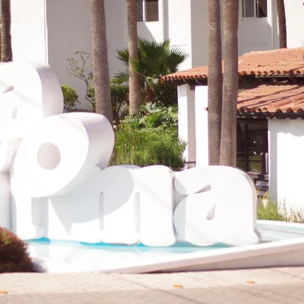 La Paloma Beach&Tennis Resort, hotel in Santa Mónica Sur