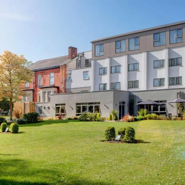 Best Western Plus Pinewood Manchester Airport-Wilmslow Hotel, hotel di Handforth