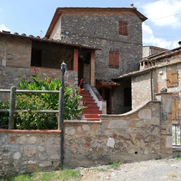 IL Fienile nella Roccia, hôtel à Casole dʼElsa