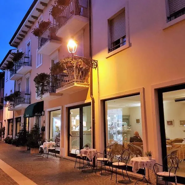 Albergo Fiorita, hotell i Bardolino