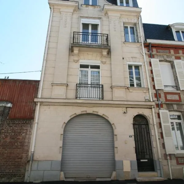 Comme à la Maison - BELLEVUE, hotel in Saint-Quentin