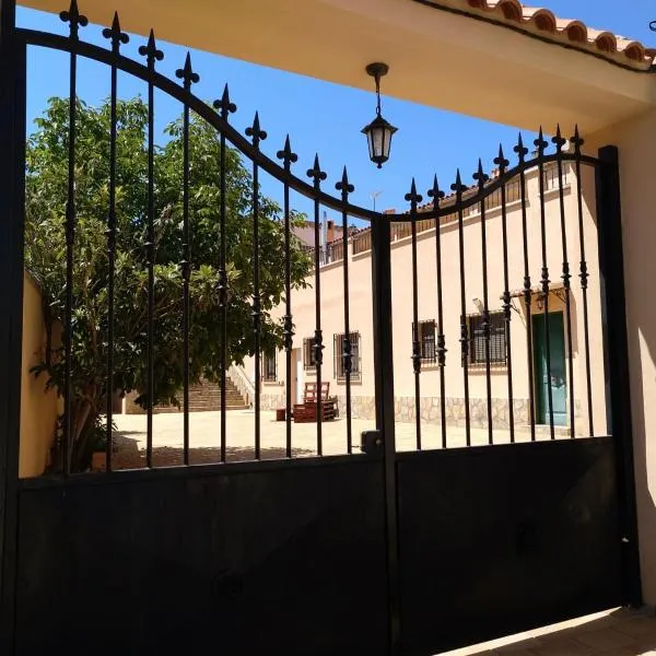 Casas Rurales Montemayor, hotel a Lezuza