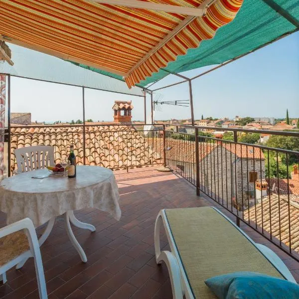 Guest House Robert i Mirna, hotel v destinácii Bale