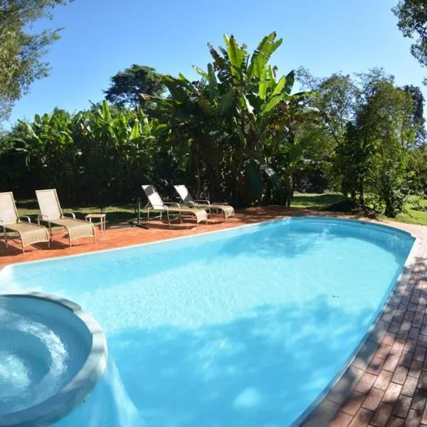 IguassuEcoHostel - Eco Suítes - Hostel mais próximo das Cataratas、フォス・ド・イグアスのホテル